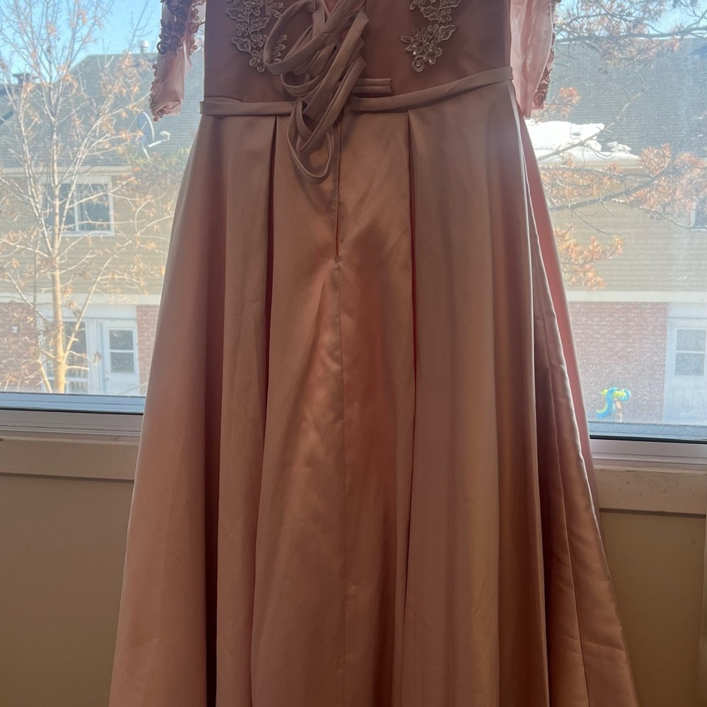Elegant Pink Evening Gown